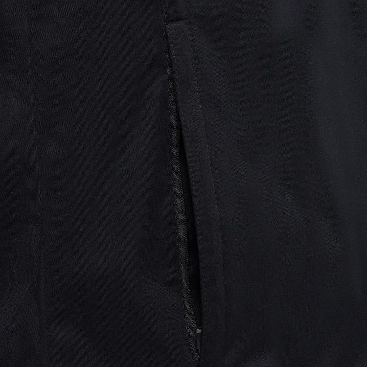 TAO Sportswear - JUNA - Winddichte Laufjacke mit Daumenschlaufe - black