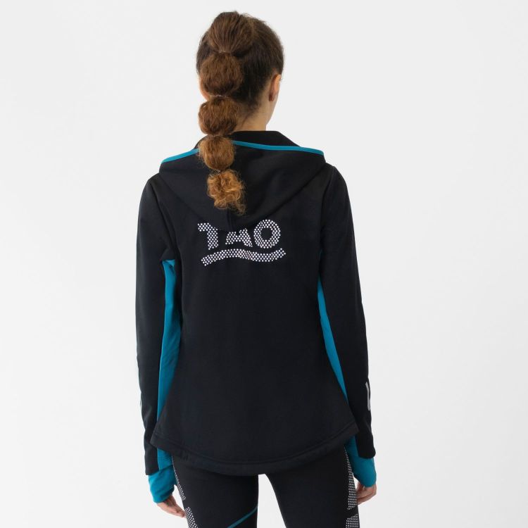 TAO Sportswear - Bjarka - Warme, wasserdichte Laufjacke mit Kapuze und Daumenschlaufe - black