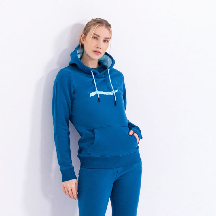 TAO Sportswear - FILIP - Kuscheliger Hoodie mit Kapuze aus Bio-Baumwolle - deep sea