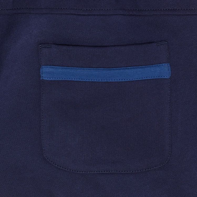TAO Sportswear - JACOB - Warme Freizeithose aus Bio-Baumwolle mit farblichen Akzenten - admiral